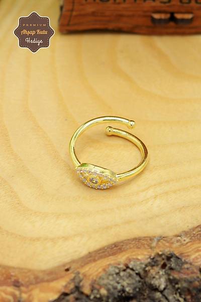 Zirkon Taşlı Gold Kaplama 925 Ayar Gümüş Kadın Yüzük 201024015