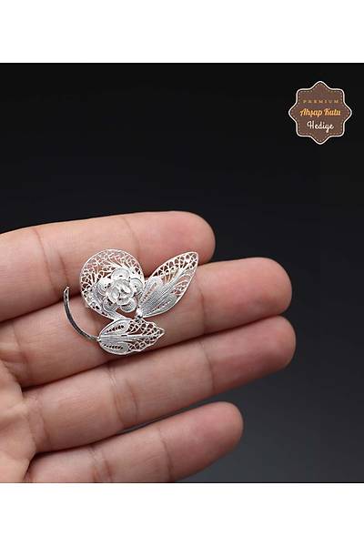 Yaprakl� �i�ek Model 925 Ayar G�m�� Saf S�per Telkari Kad�n Bro� 201024626