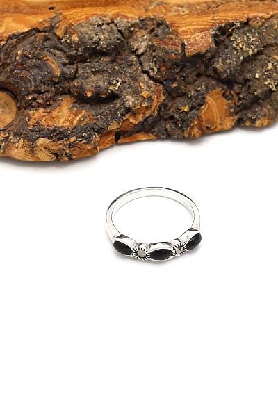 Oniks Ta�l� �� Ta� Model 925 Ayar G�m�� Markazit Kad�n Y�z�k 201024223