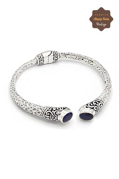 Safir Ta�l� Y�resel ��lemeli 925 Ayar Saf G�m�� Kad�n Bilezik 201024060