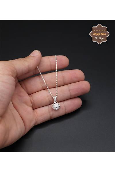 Minik �i�ekli Bereket Model 925 Ayar Saf G�m�� Telkari Kad�n Kolye 201024660