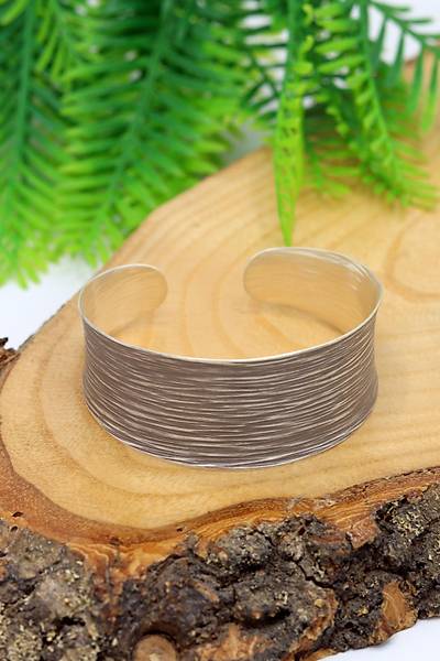 �eki� D�vme ���ilikli 925 Ayar G�m�� Kad�n Bilezik 201024581