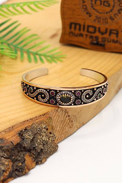 Zultanit Ta�l� Sonsuzluk Model El i�i G�m�� Kad�n Bilezik 201024469