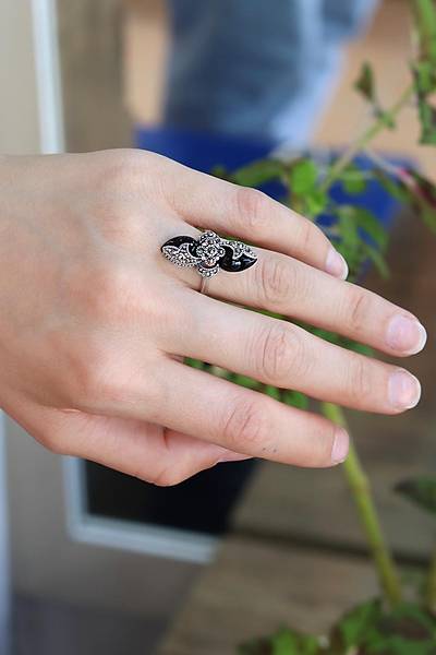 Oniks Ta�l� �i�ek Model 925 Ayar G�m�� Markazit Kad�n Y�z�k 201024232