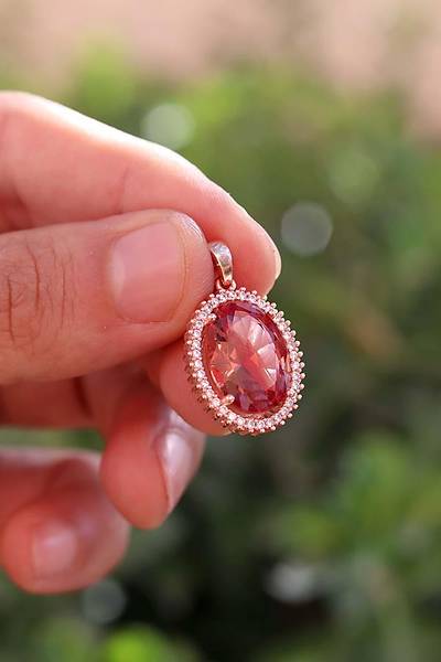 Zultanit Ta�l� Elips Model Rose Kaplama G�m�� Kolye 201024751