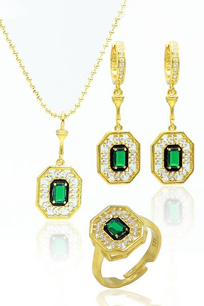 Z�mr�t Ta�l� Sekizgen Model Gold Kaplama 925 Ayar G�m�� ��l� Set 201024003