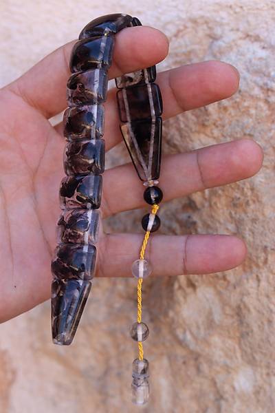 �effaf Siyah Hareli Renk D�z Kesim Toz Kehribar Bal�k Tesbih 201024696