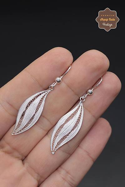 Sallant�l� Yaprak Tasar�m 925 Ayar G�m�� Telkari Kad�n K�pe 201023945