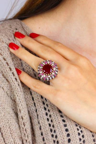 Yakut Ta�l� Zirkon S�sleme Otantik G�m�� Y�z�k