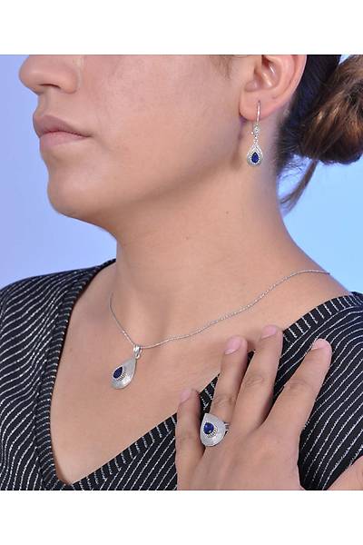 Damla Model Safir Taşlı Gümüş Bayan Hasır Üçlü Set