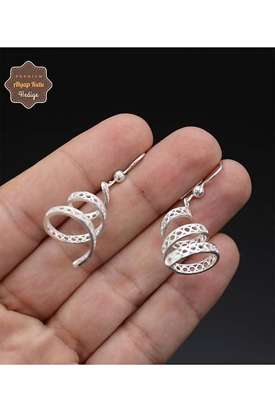 Sallant�l� Sarmal Model 925 Ayar G�m�� Telkari Kad�n K�pe 201024671