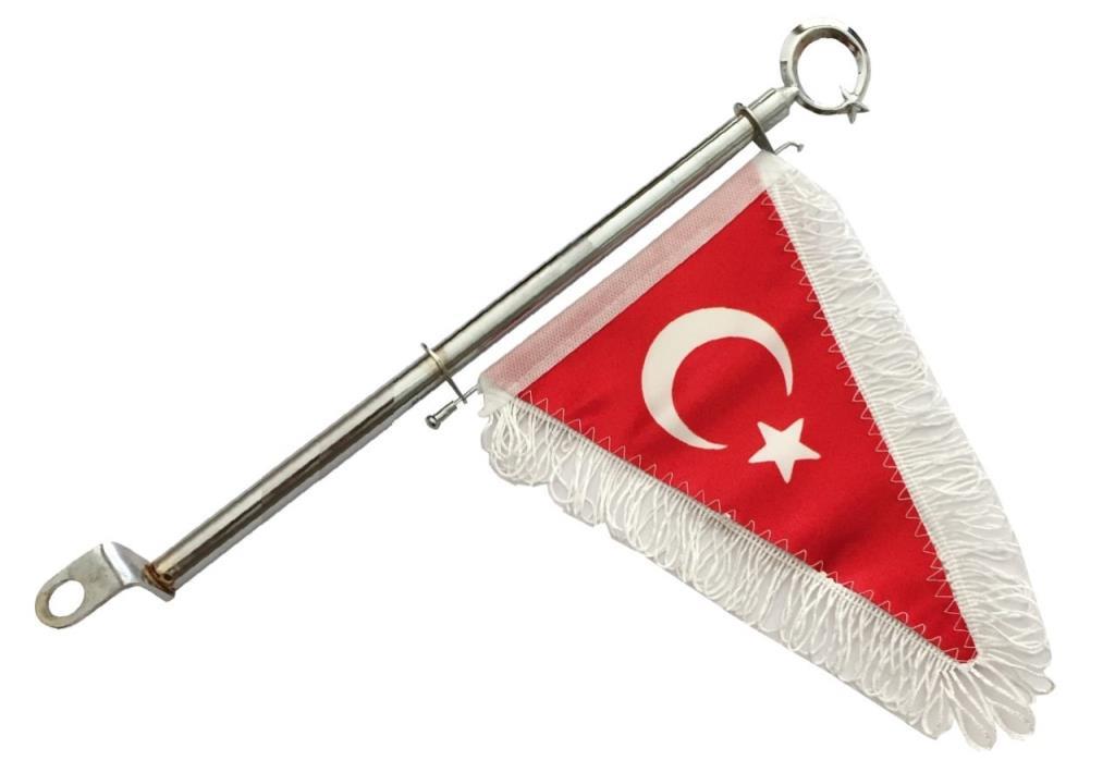 Flama Bayrak Üniversal Beyaz Püsküllü 35 CM