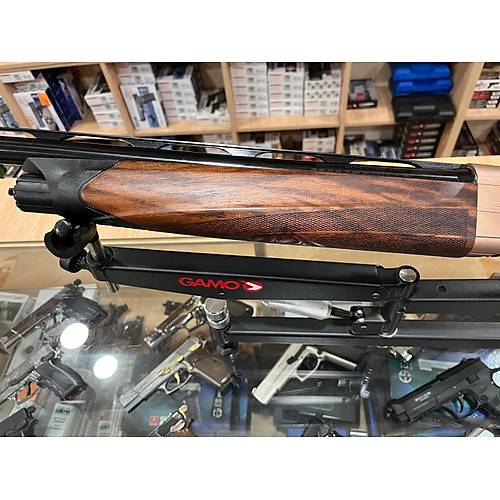 2. El Beretta A400 Xplor Action Yar� Otomatik Av T�fe�i