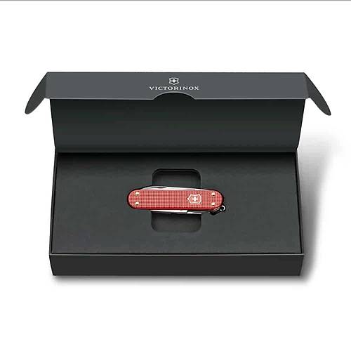 Victorinox 0.6221.L25 Classic Krmz 2025 Alox ak (Limitli retim)