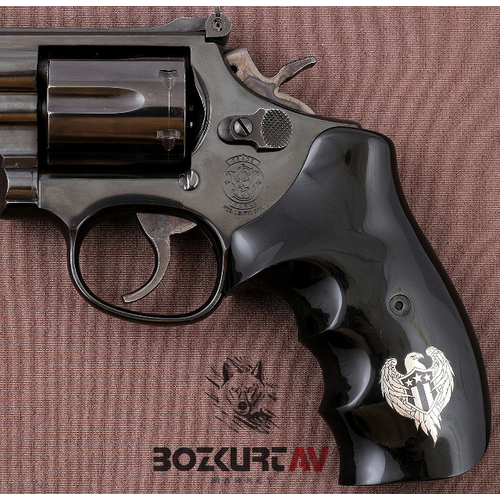 Smith & Wesson 44 Magnum Siyah Tasarm Pleksi Tabanca Kabzas