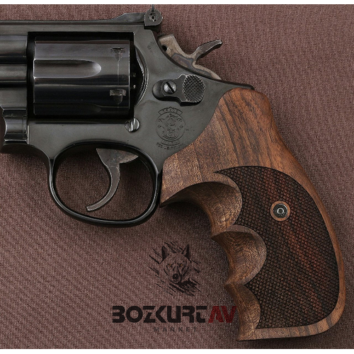 Smith & Wesson 357 Baklava Desenli Ceviz Tabanca Kabzas