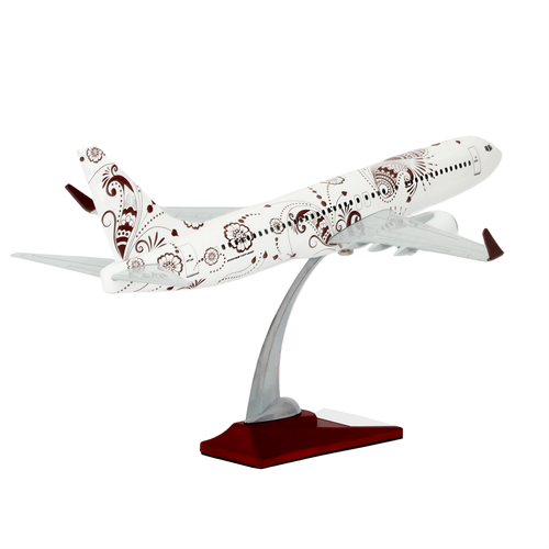 Boeing 737-800 1/100 �l�ek Kahverengi Desenli Maket U�ak