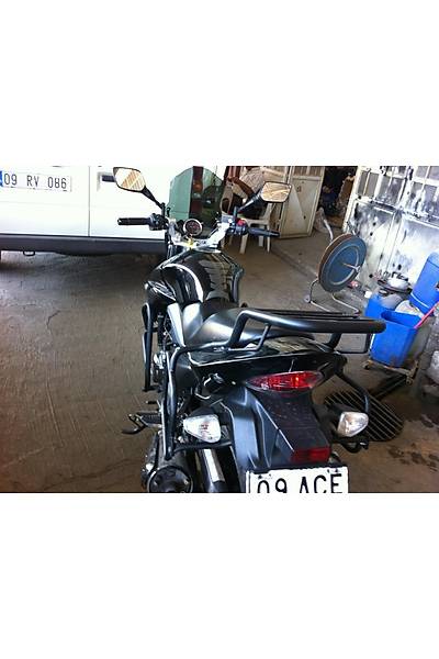 Suzuki GW250 Inazuma Yan anta Demiri