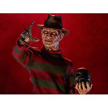 A Nightmare On Elm Street Premium Format Freddy Krueger