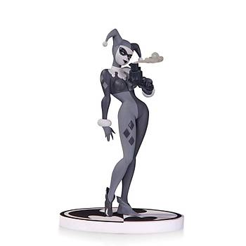 Batman Black and White - Harley Quinn by Bruce Timm Statue