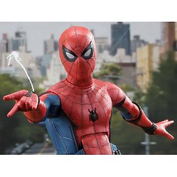 NECA Spider-Man Homecoming 1/4 Scale Action Figure