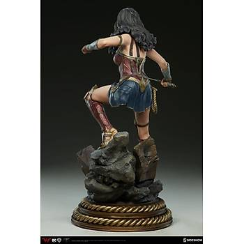 Wonder Woman Premium Figure