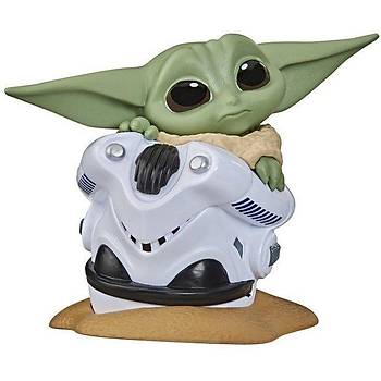 Star Wars The Bounty Collection Series 2 The Child Baby Yoda Mandalorian Helmet Hidding