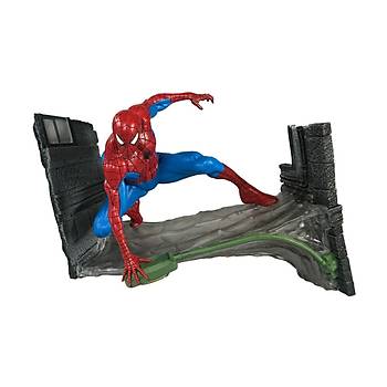 Marvel Comic Gallery Spider Man Webbing PVC Diorama Figr