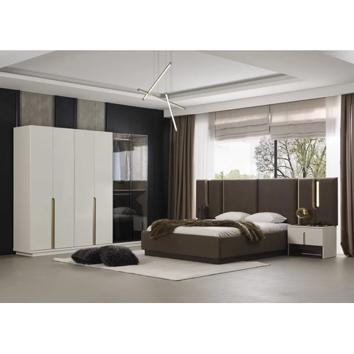 Pedro Yatak Odas� Tak�m�