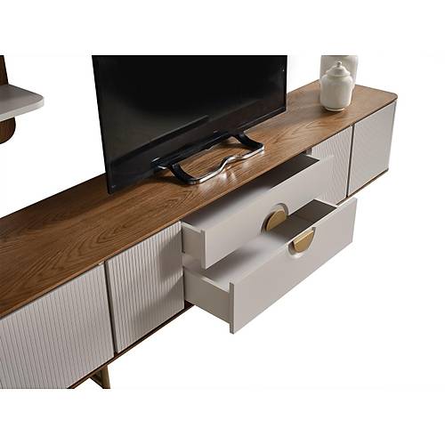 Viola Tv nitesi