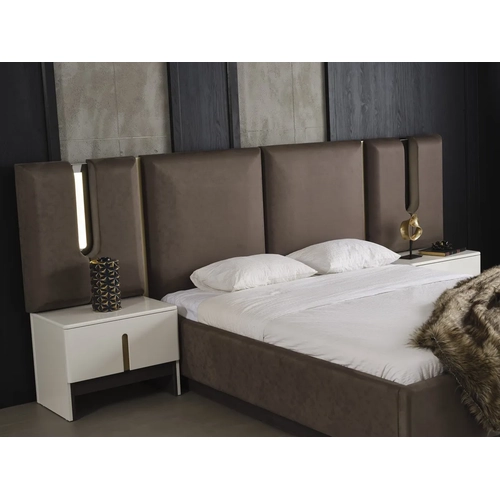 Pedro Yatak Odas� Tak�m�