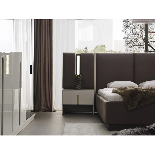 Pedro Yatak Odas� Tak�m�