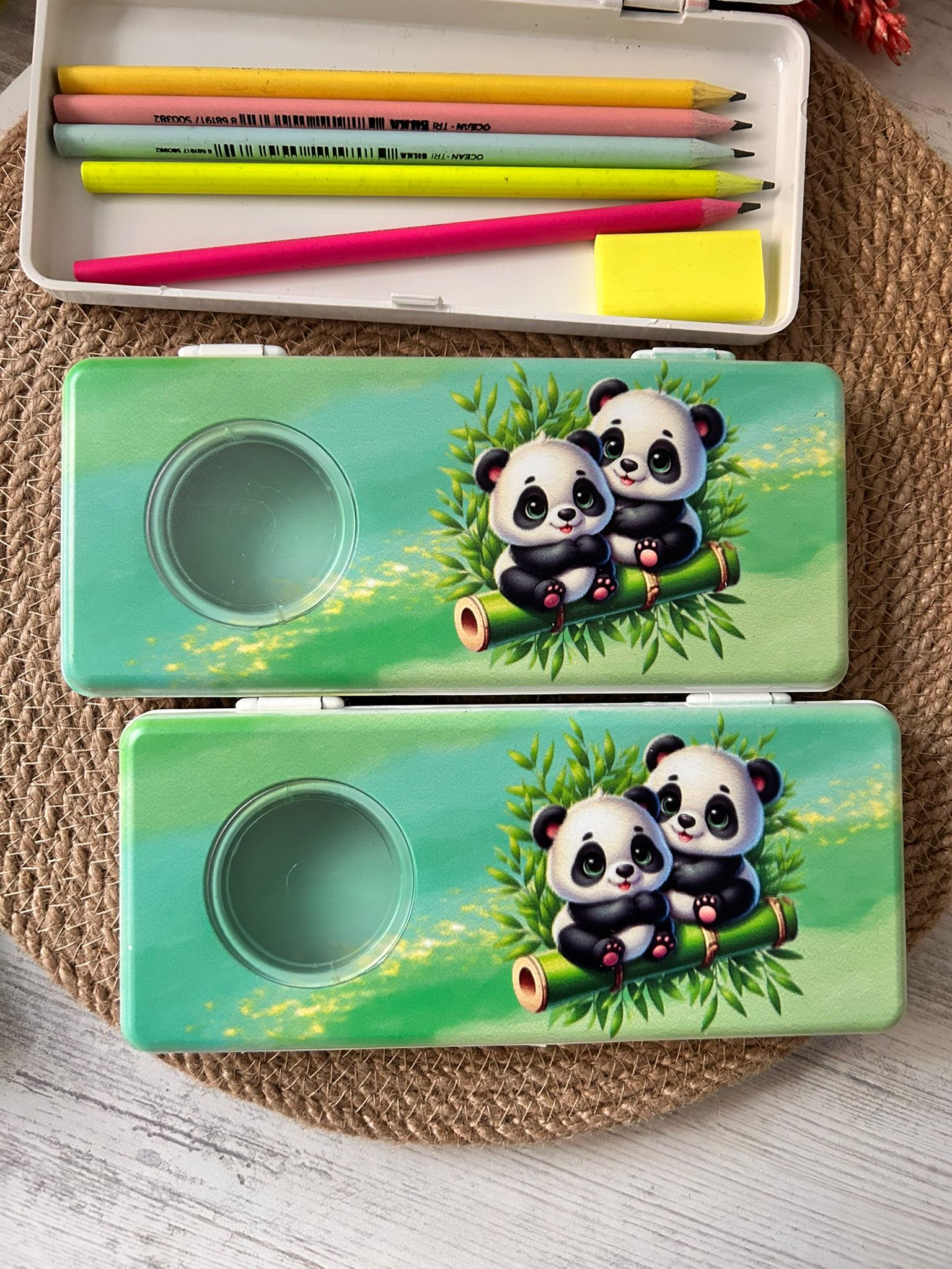PANDA TEMALI PLASTİK  KALEMLİK