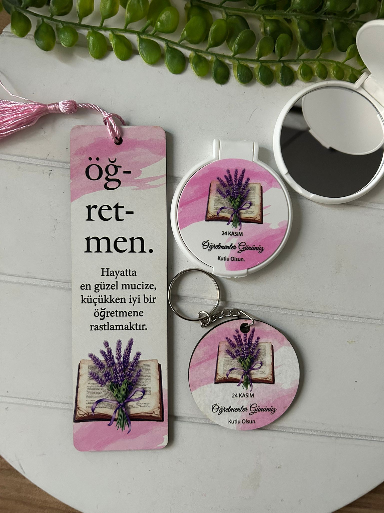 3'lü Öğretmenler Günü Set ( Ayna+Ayraç+Anahtarlık )