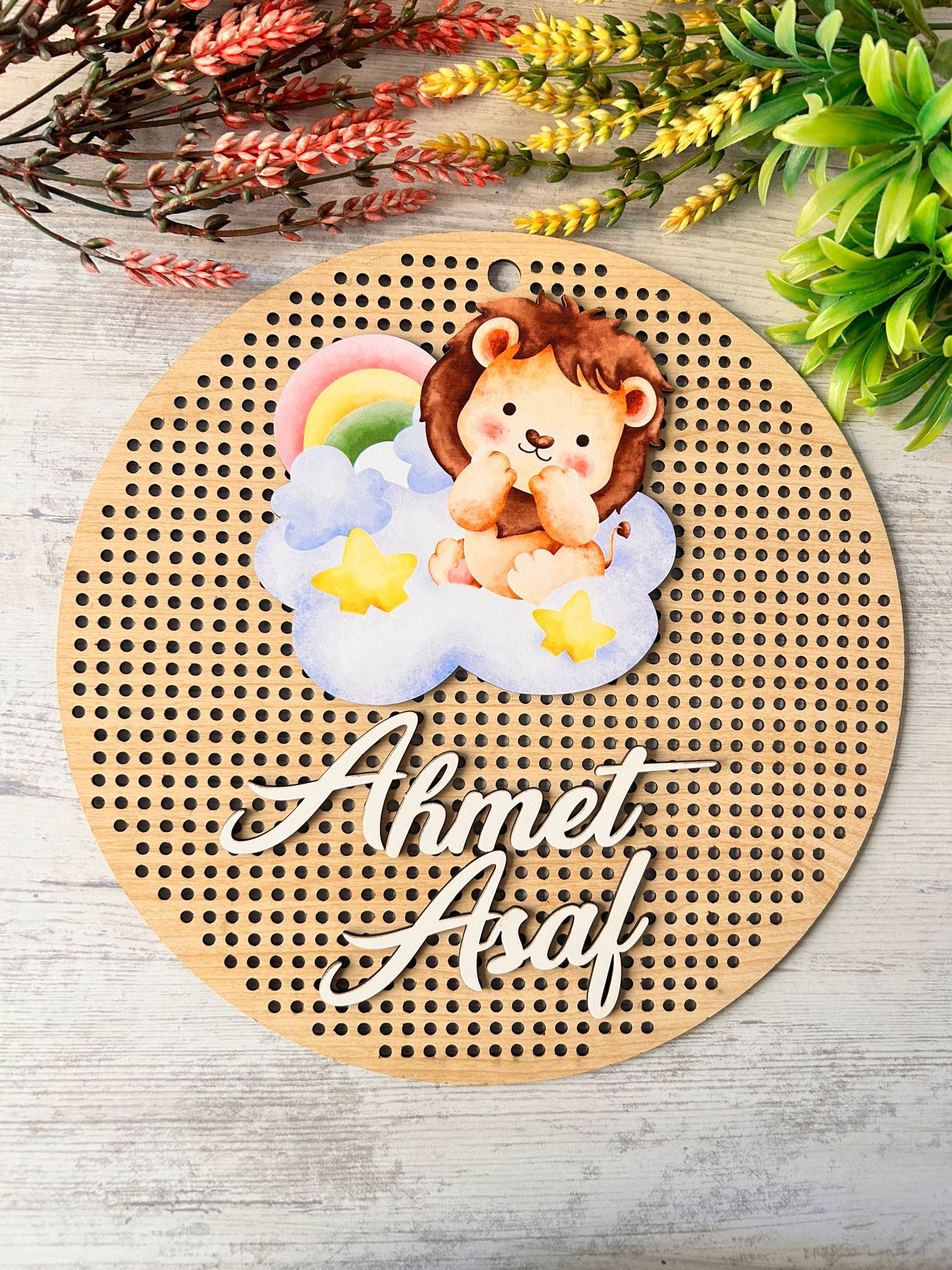 30 cm  Delikli Ahşap Kapı Süsü-Kabartma Desen-Aslan