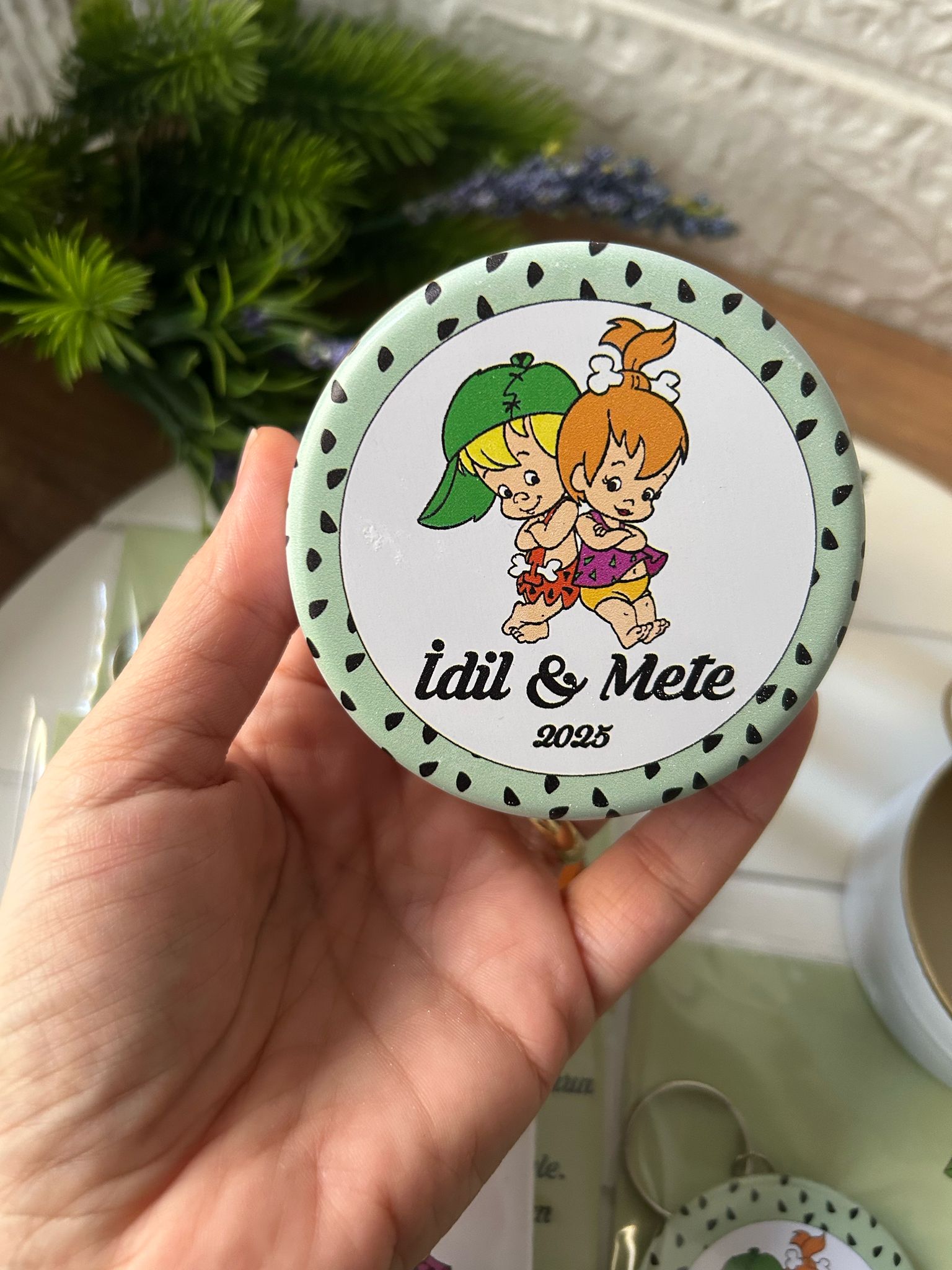 Çakıl ve Bambam Temalı Mini Metal Kutu