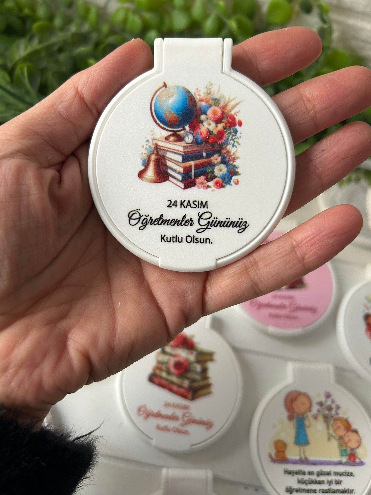 Öğretmenler Günü   Temalı Yuvarlak Pleksi Ayna