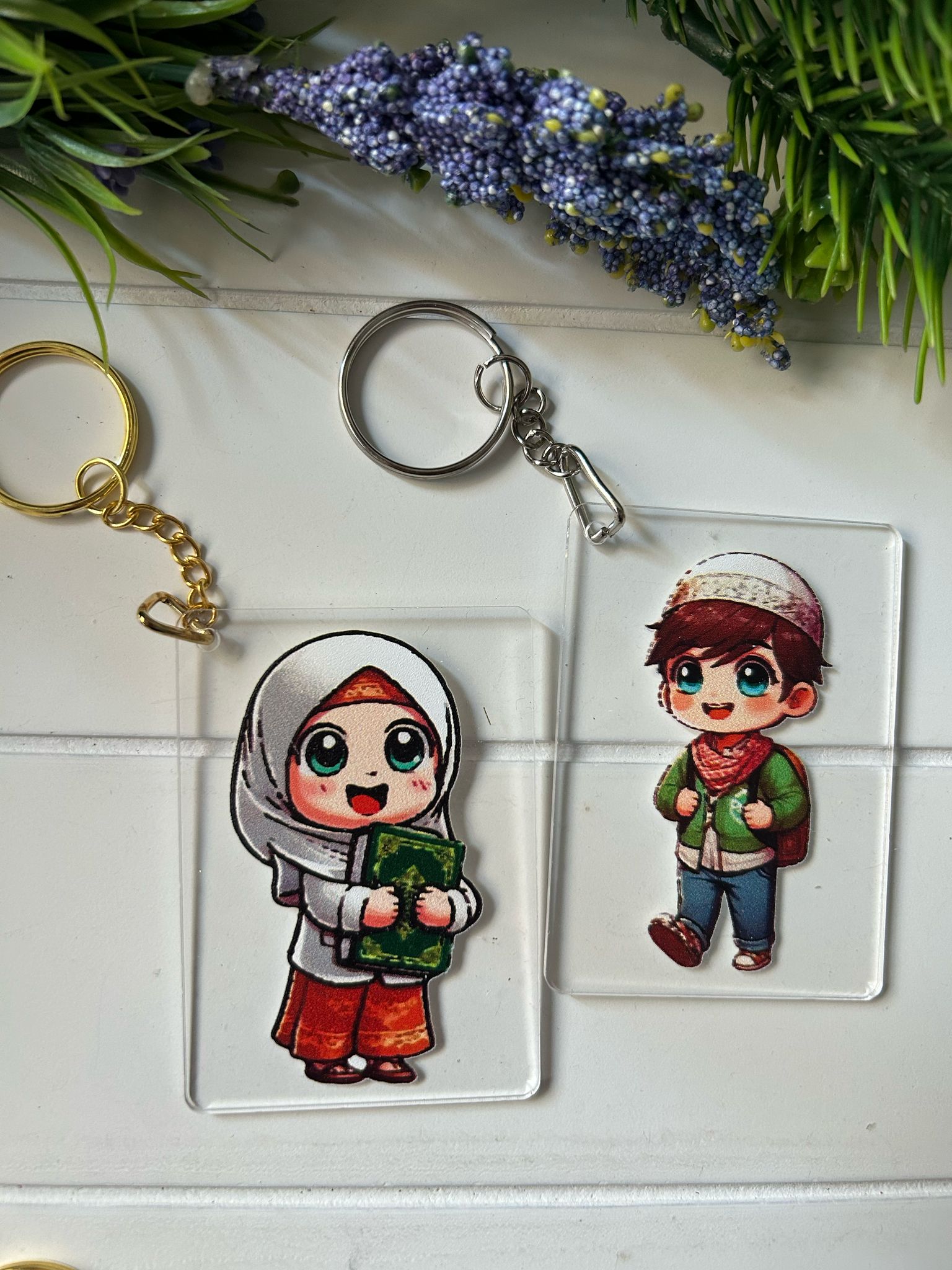 Kuran Okuyorum  5x7 cm Pleksi Anahtarlık