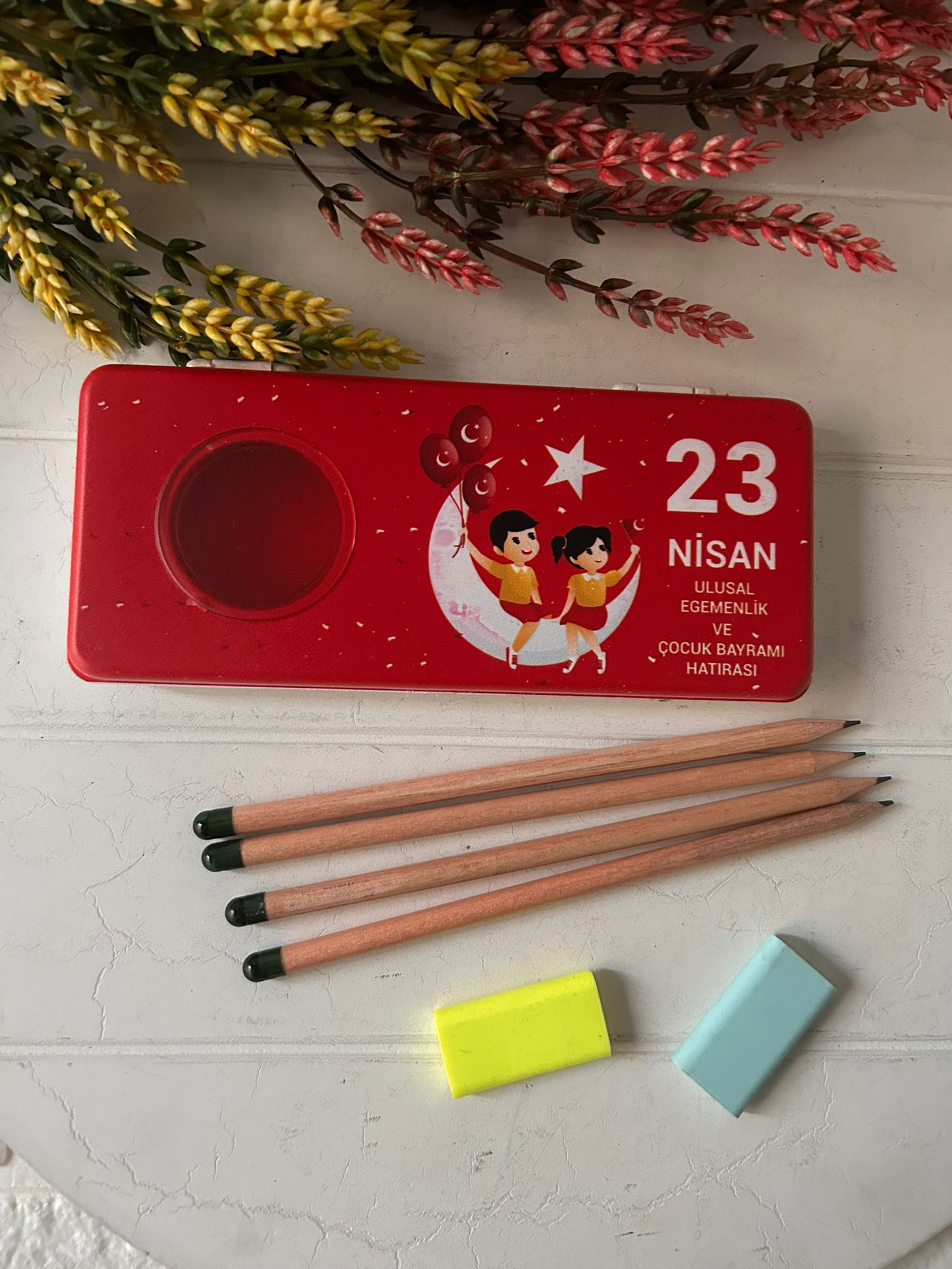 23 NİSAN TEMALI  KALEMLİK