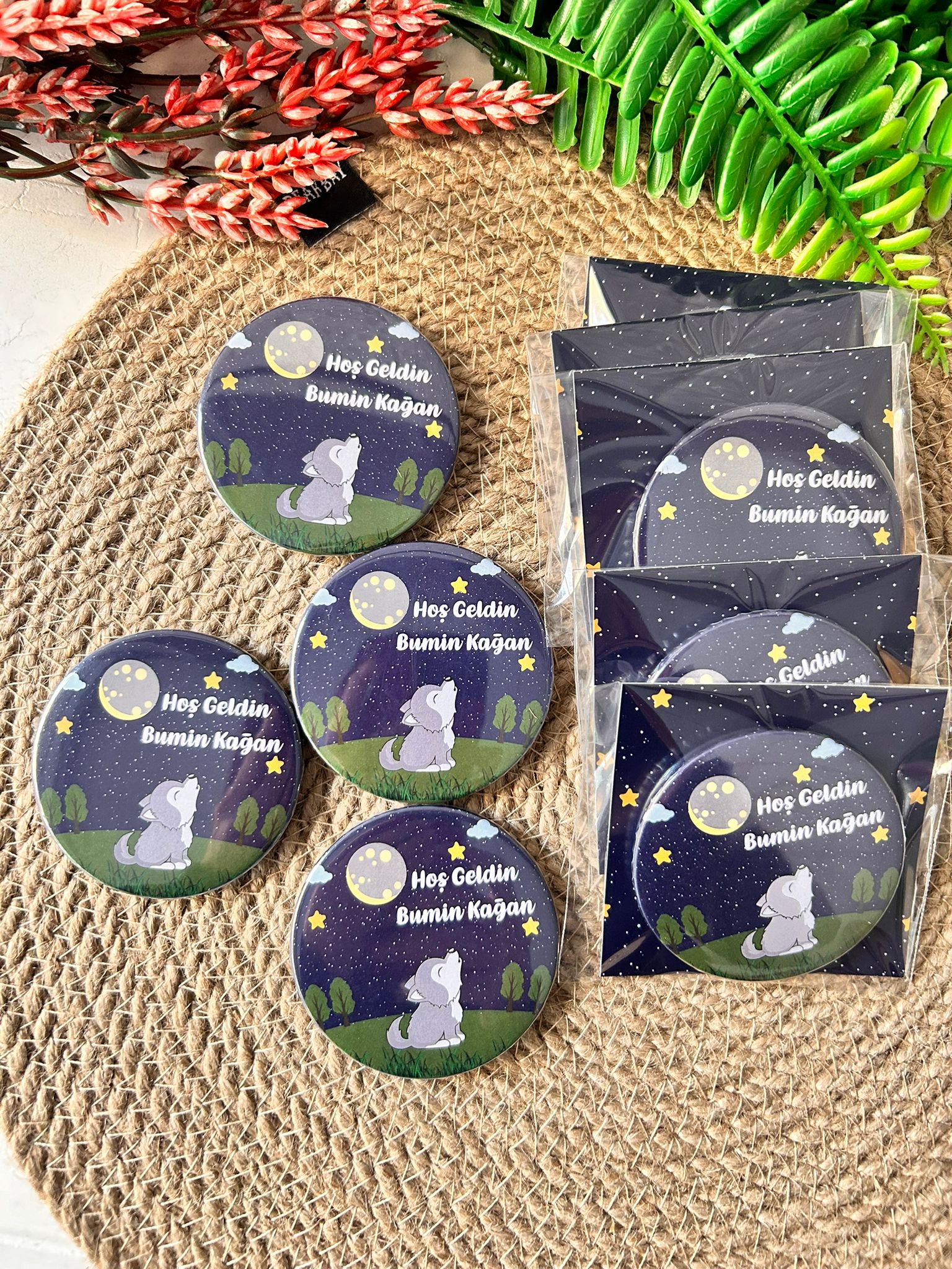 Yavru Kurt Açacak Magnet