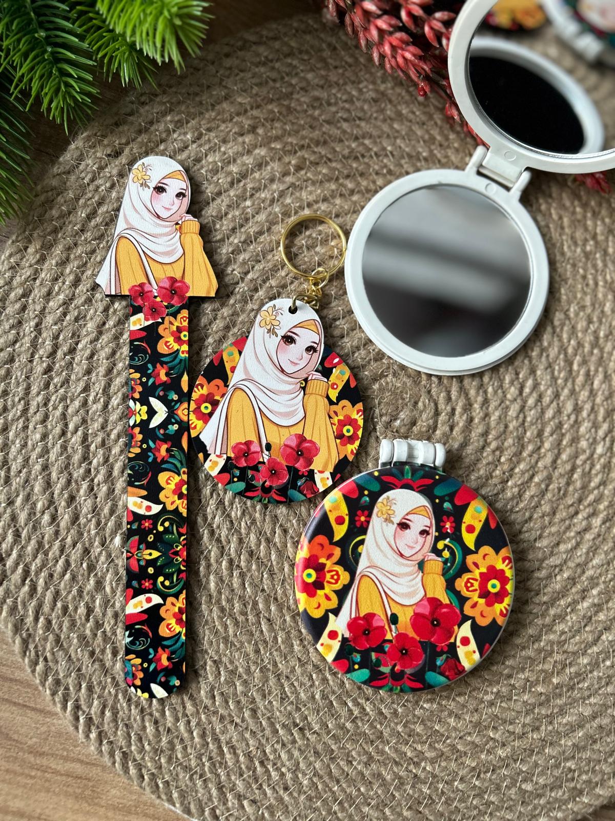 Kuran Okuyorum Hediyelik 3 lü SeT ( Büyük boy ayna, ayraç  ve anahtarlık  )