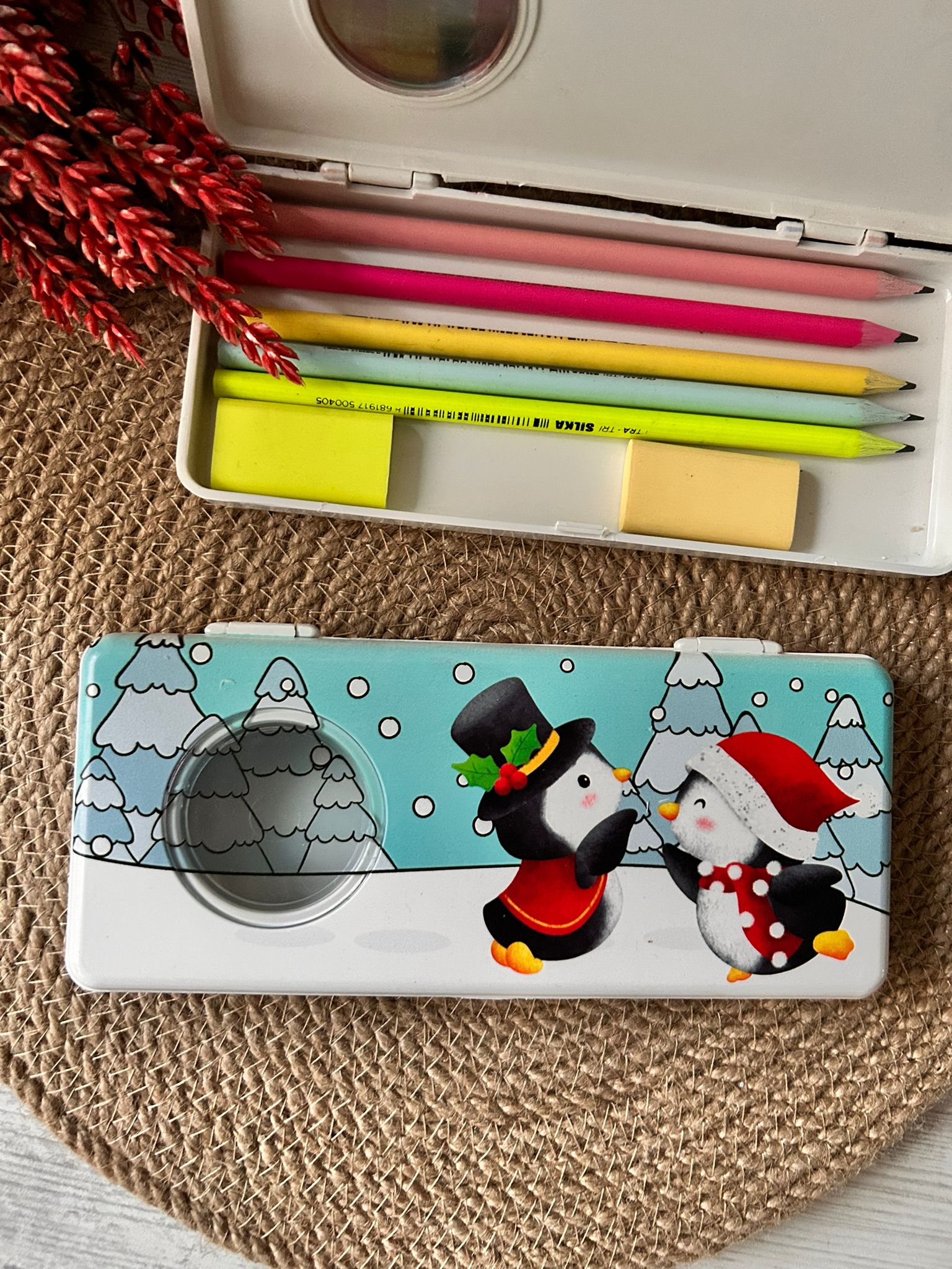 NOEL-YENİ YIL TEMALI PLASTİK KALEMLİK