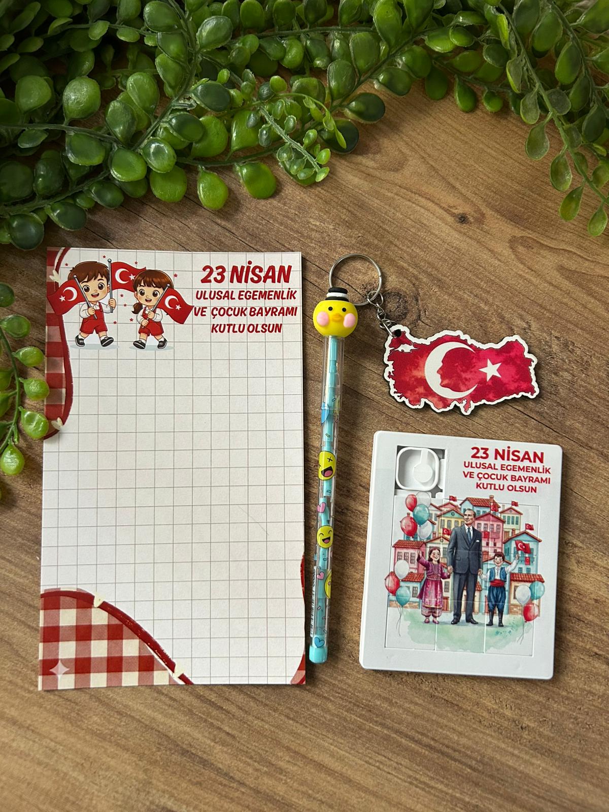 23 NİSAN AHŞAP ANAHTARLIK +KALEM+PUZZLE