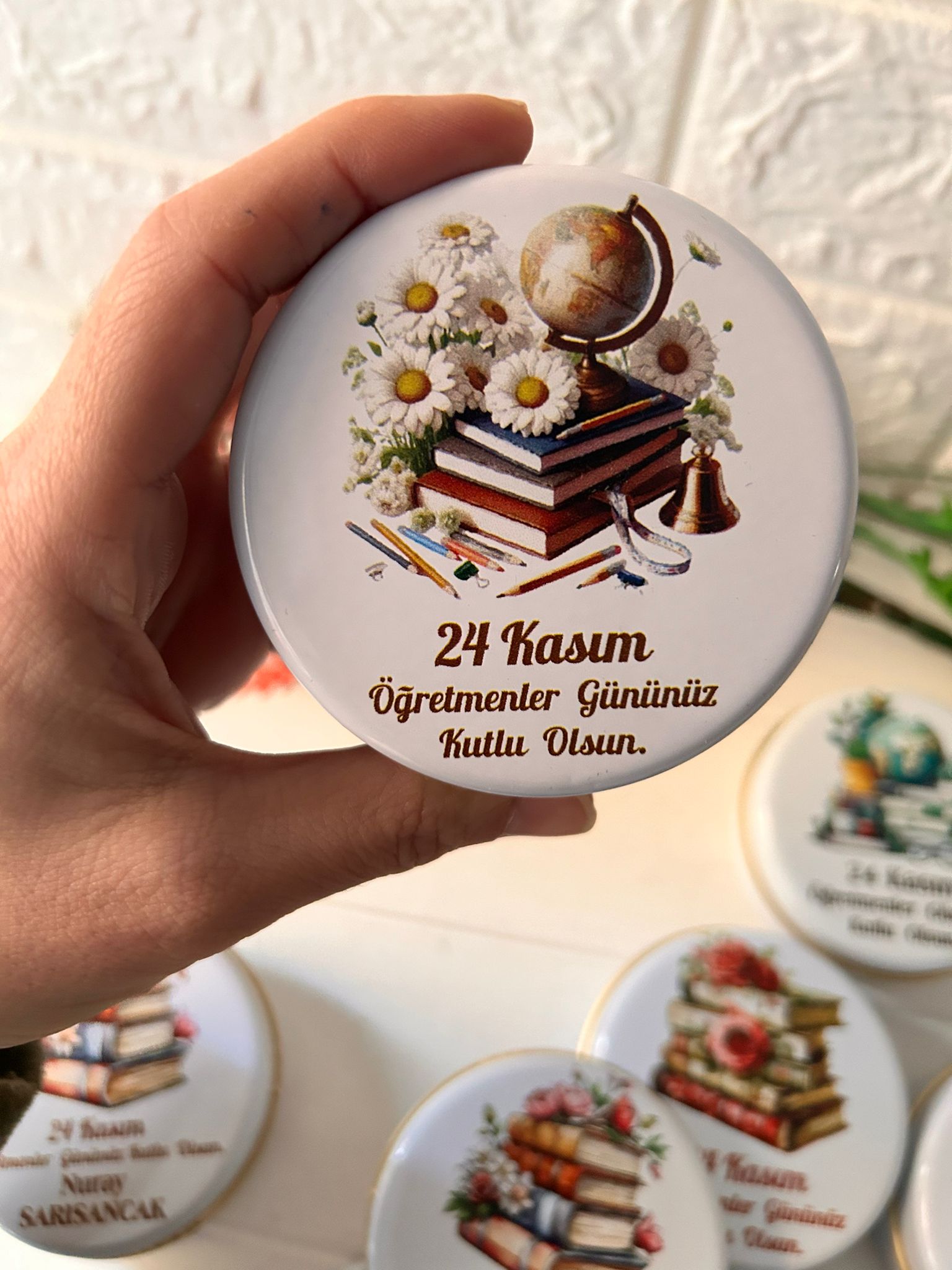 Öğretmenler Günü  Mumlu  Mini Metal Kutu