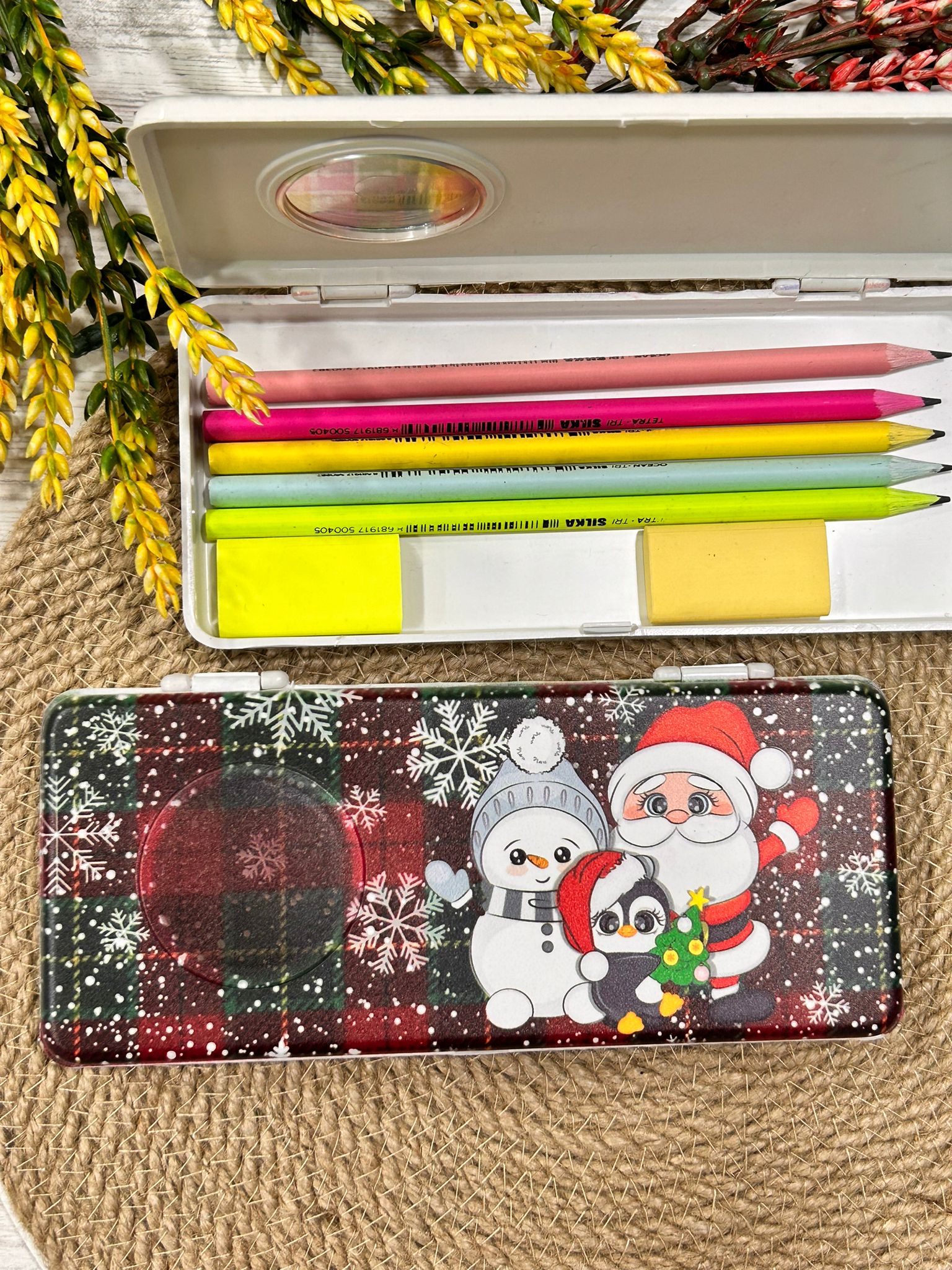 NOEL-YENİ YIL TEMALI PLASTİK KALEMLİK