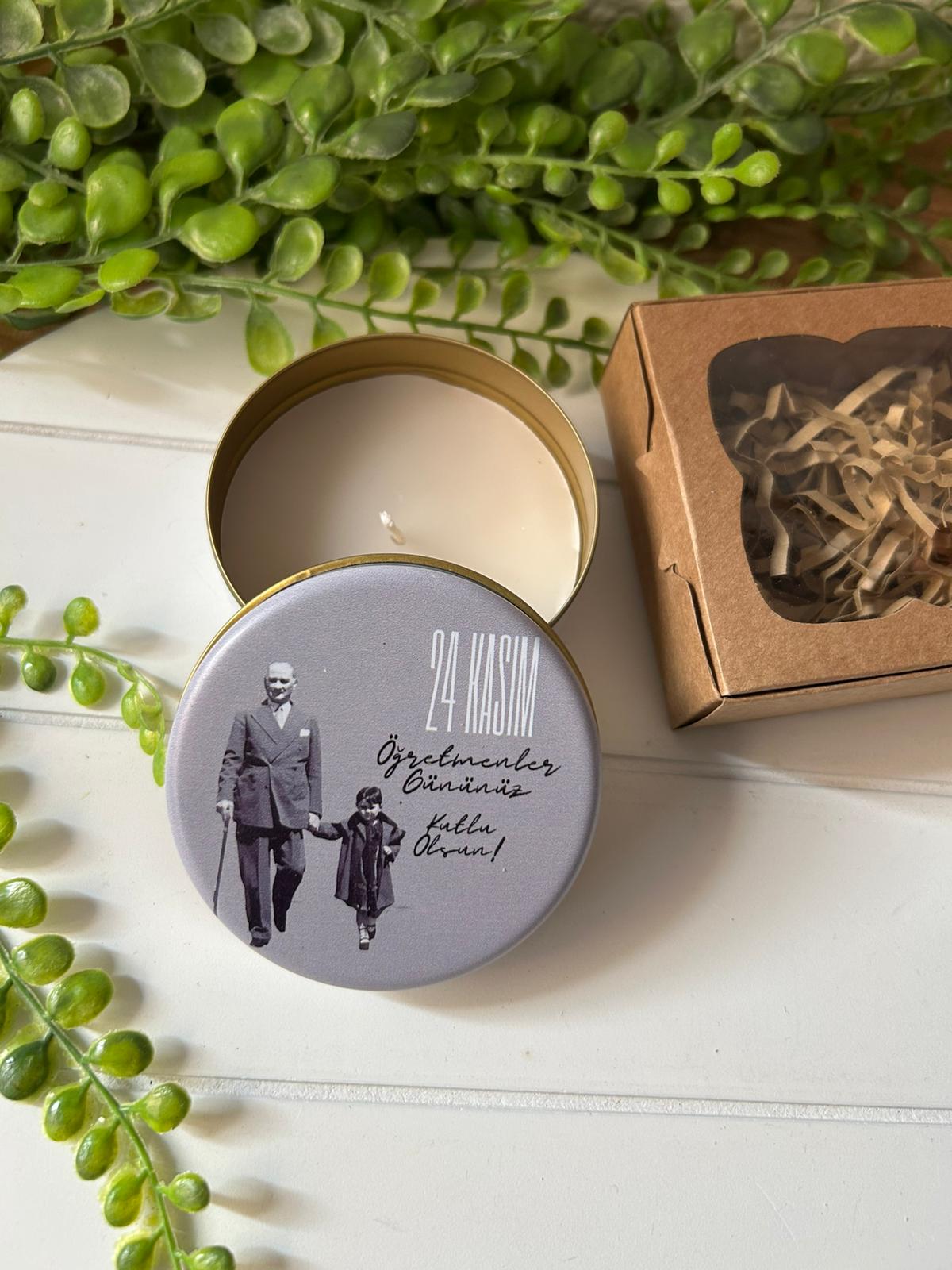 Atatürk-Öğretmenler Günü  Mumlu  Mini Metal Kutu