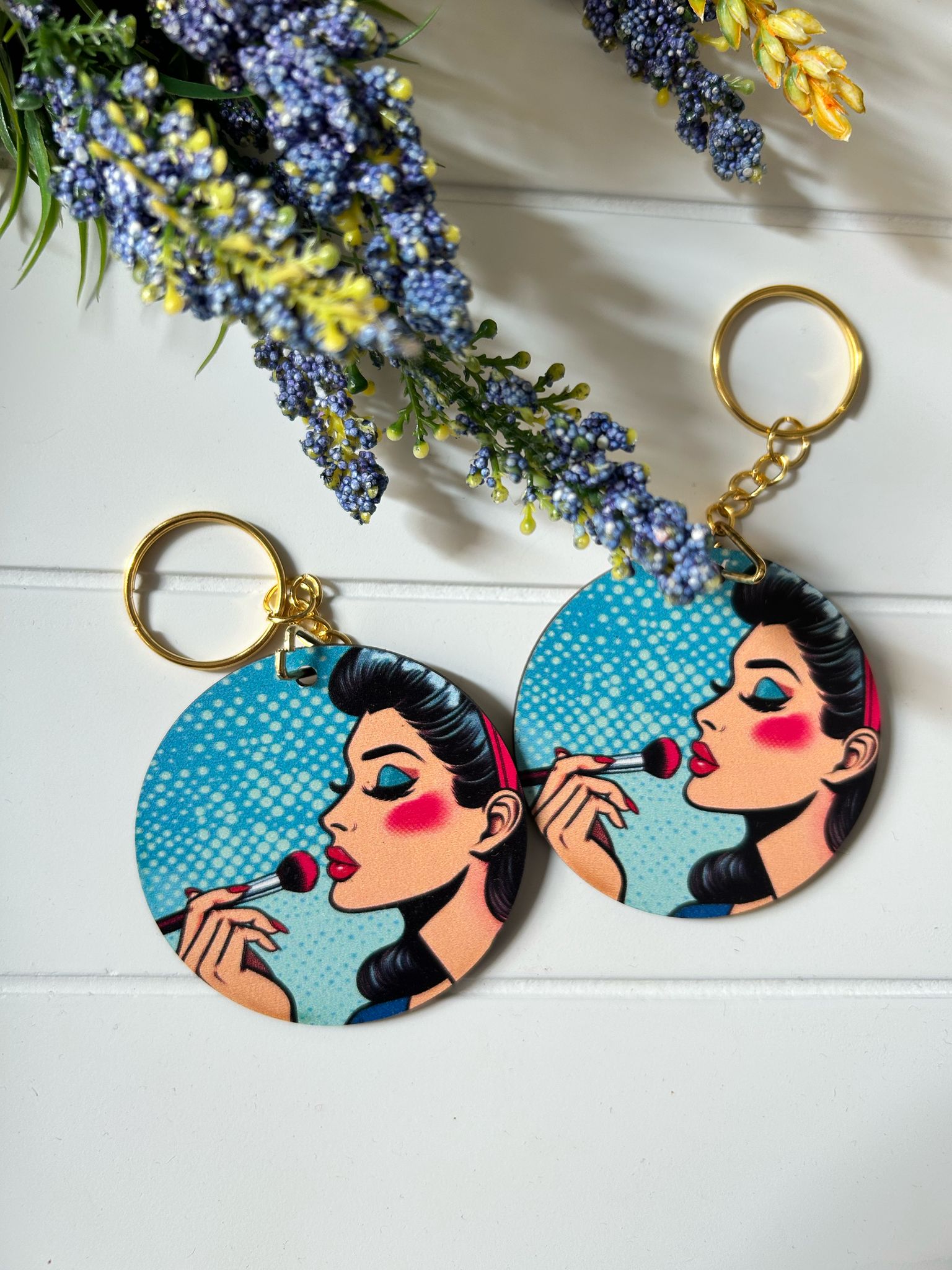 Anne-Kadın-Kız Pop Art  Temalı Ahşap Anahtarlık