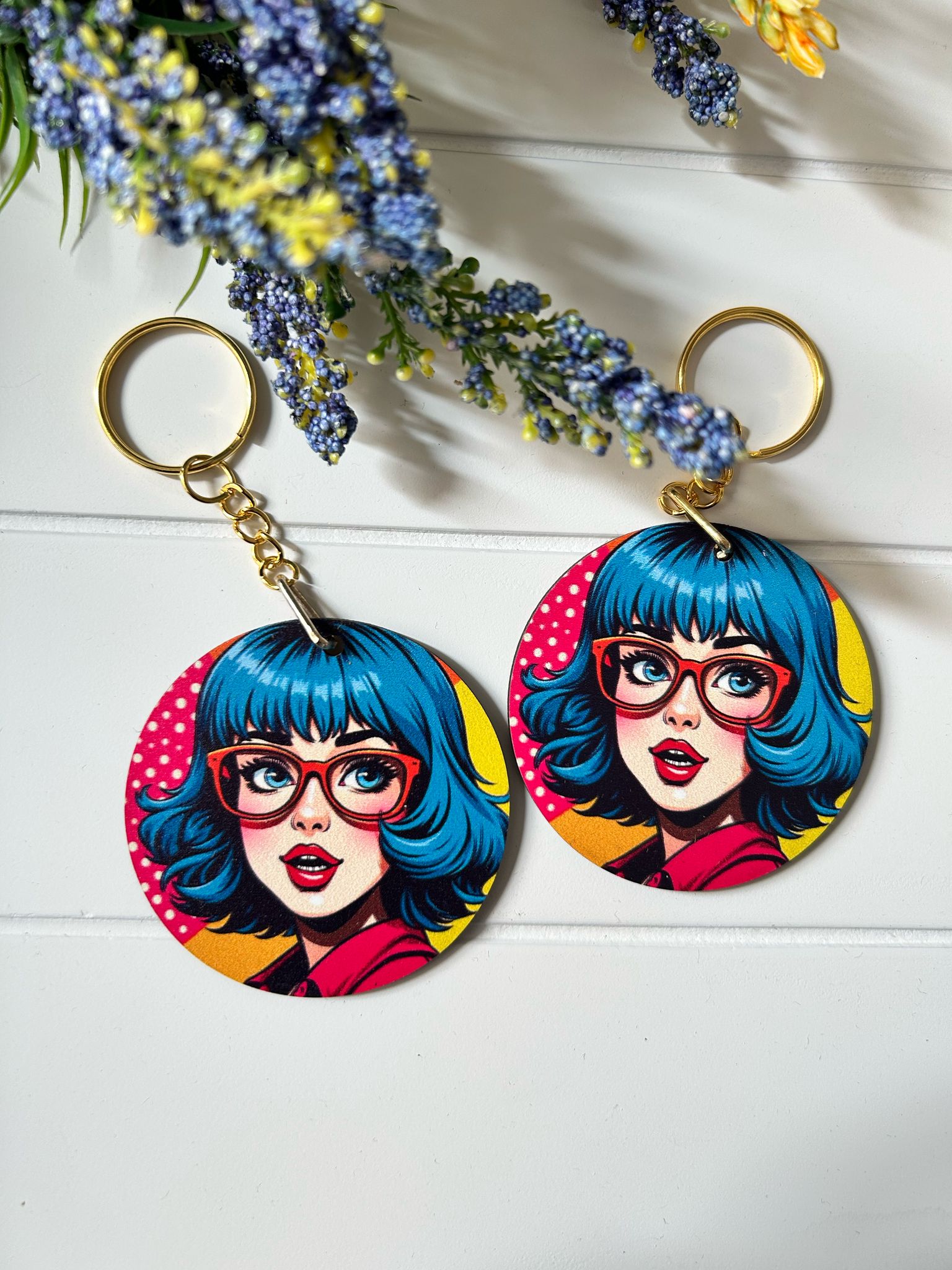 Anne-Kadın-Kız Pop Art  Temalı Ahşap Anahtarlık