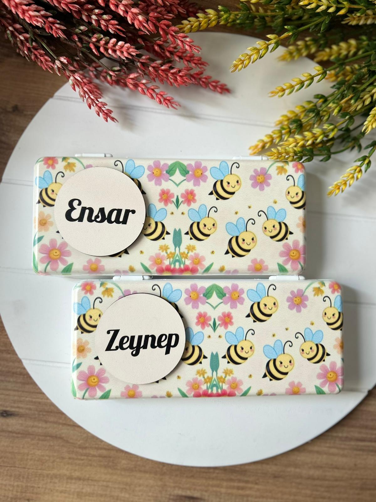 ARI TEMALI PLASTİK  KALEMLİK