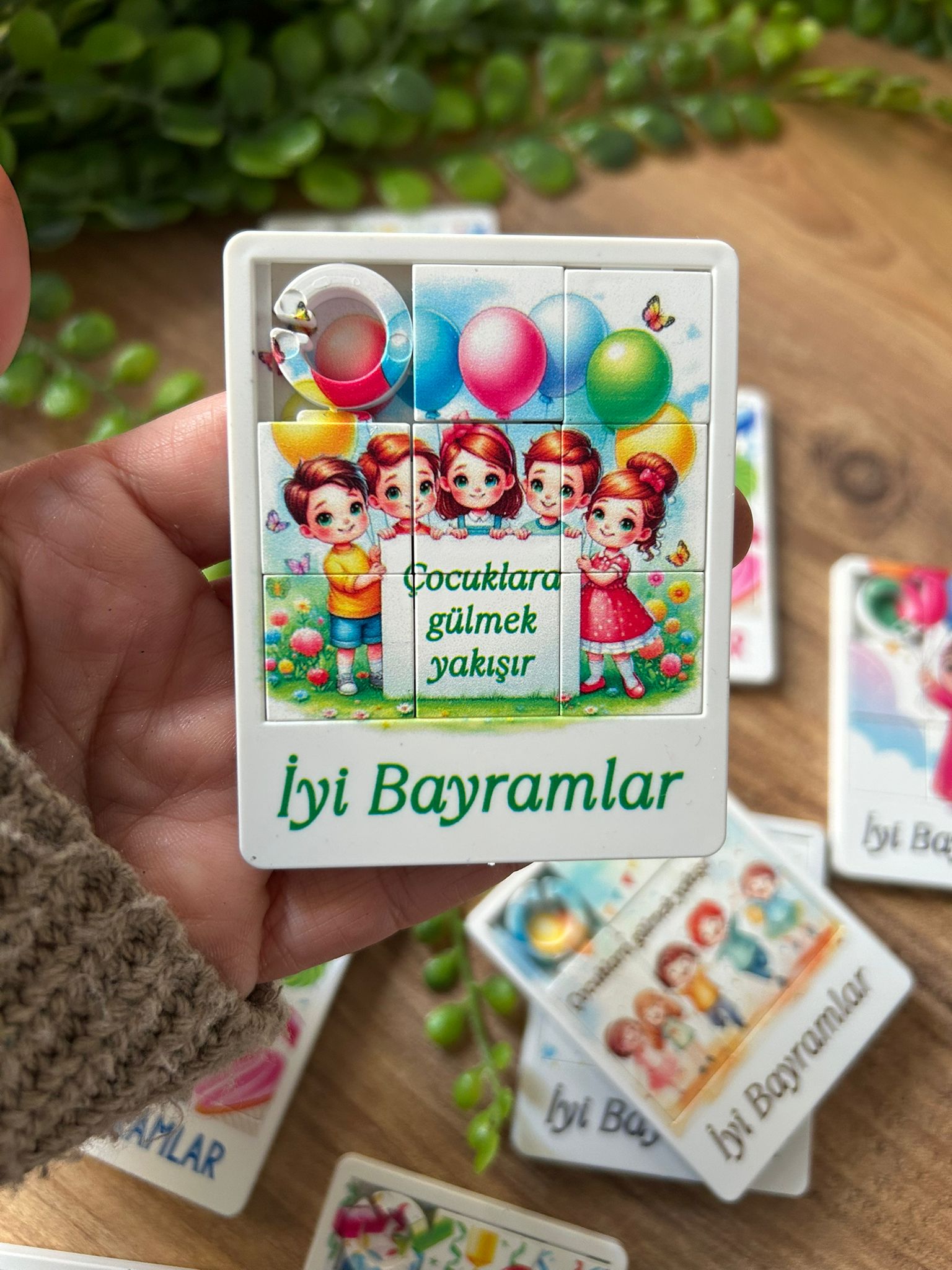 Çocuklar İçin Eğitici Bayram Temalı Puzzle - 8 Parça Yapboz